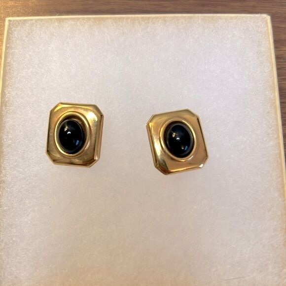 Vintage Style Handcrafted Rectangular Shaped Earrings with Oval Center Piece - Picture 1 of 4